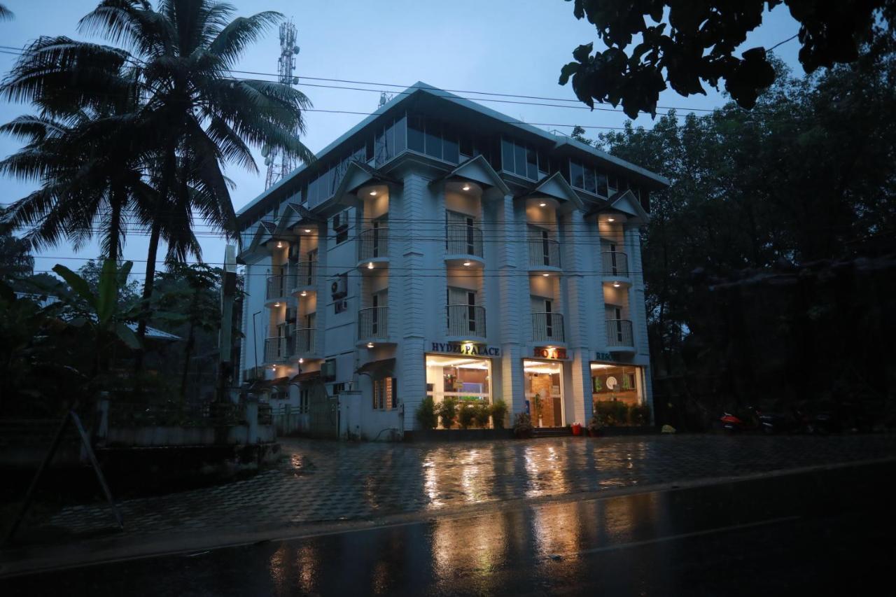 Hydel Palace Athirappilly By Bestinn Leisure Ngoại thất bức ảnh